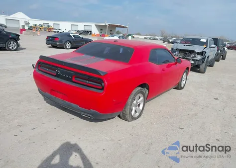 2016 Dodge Challenger Sxt z USA, uszkodzony, nr VIN 2C3CDZAG8GH256074